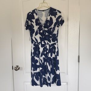 Nursing Dress — Navy and White, sz L